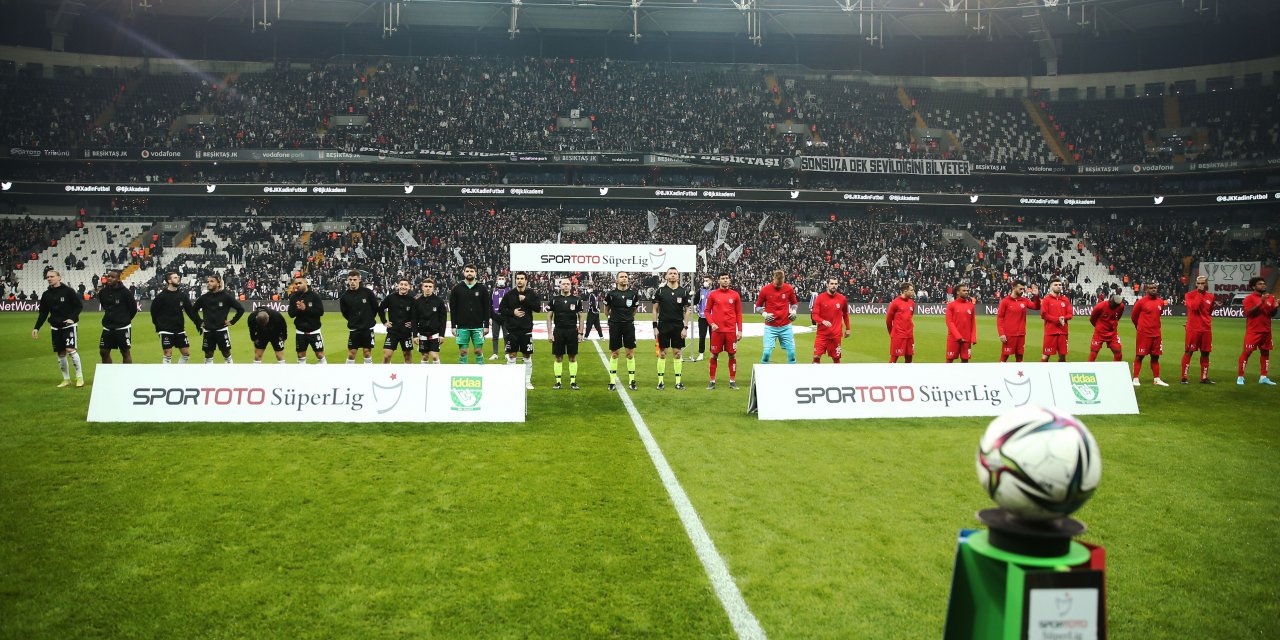Montero: "O pozisyonda VAR'a gitmeliydi"