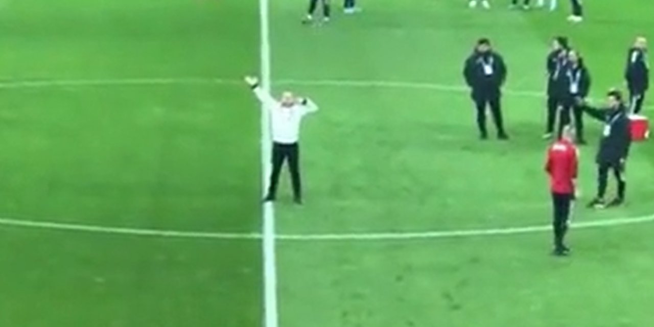 Vodafone Park'ta Çarşı eski yerine döndü (VİDEO)