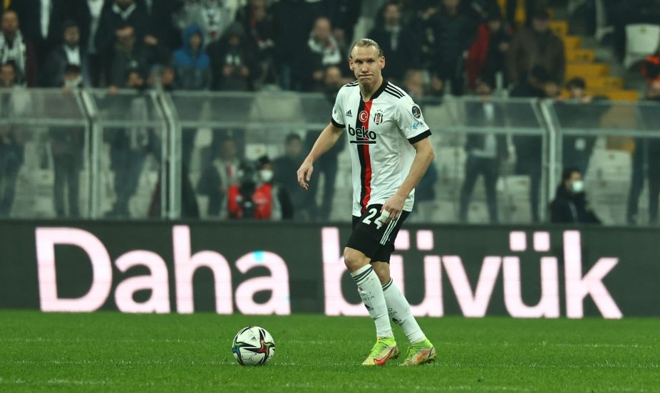 Domagoj Vida'nın menajeri resmen açıkladı: "Teklifler geliyor"