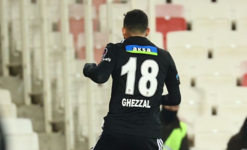 Karaveli'den Ghezzal'a: "İşte sen busun"