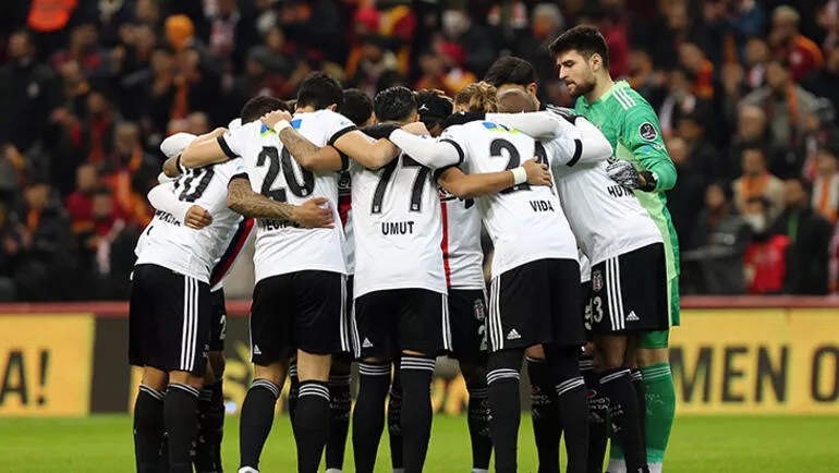 Beşiktaş'ın ilk derbi mağlubiyeti