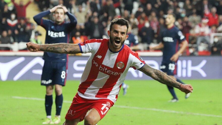 Güray Vural’dan Beşiktaş’a transfer itirafı