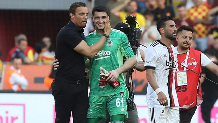 Mehmet Ekşi: "Beşiktaş kaleci sıkıntısı çekmez"