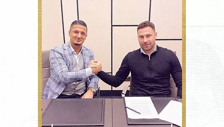 Duşko Tosiç'ten futbolda yeni sayfa
