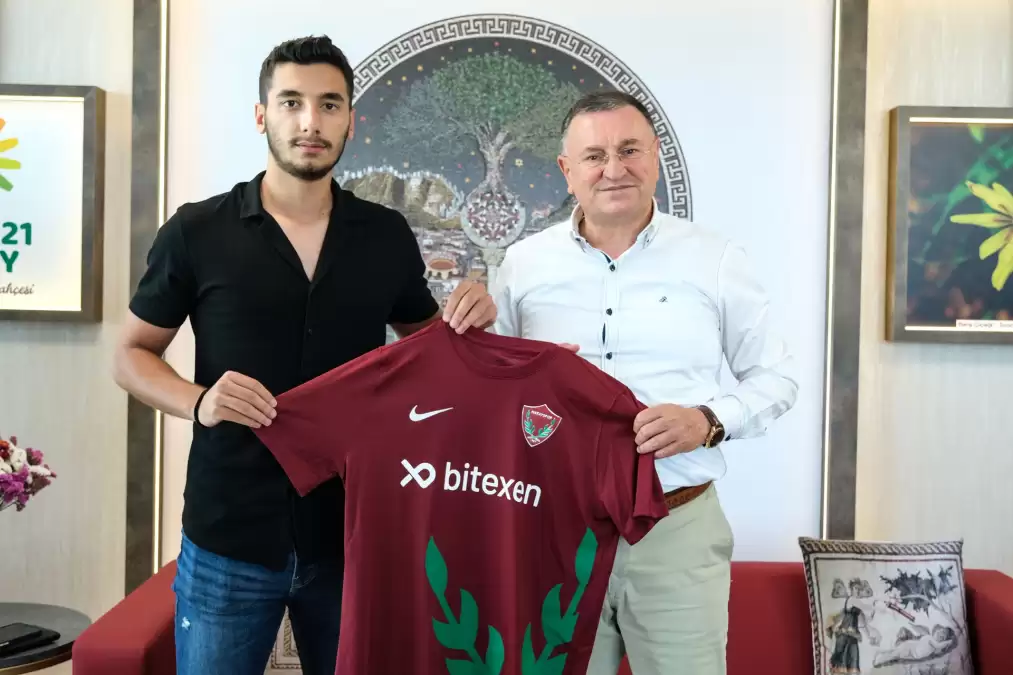 Beşiktaş'ın 19 Yaşındaki yıldızı Koray Yağcı Hatayspor'a transfer oldu