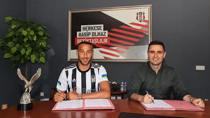Beşiktaş, Cenk Tosun'u transfer etti!