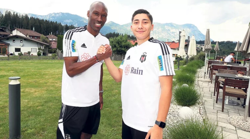 Atiba: "Bu çılgınca bir şey!" Emirhan İlkhan'dan çarpıcı yorum