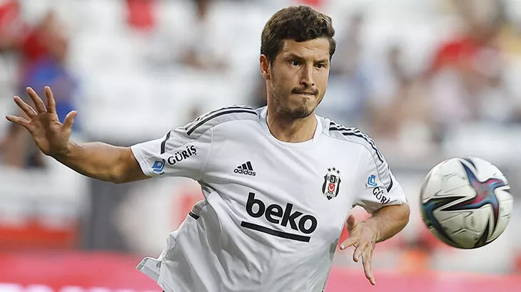 Hellas Verona, Salih Uçan'ın peşinde
