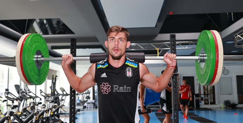 Transferde hareketli günler