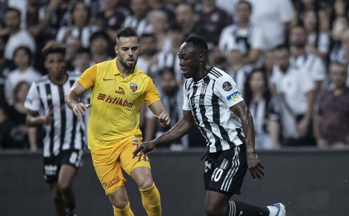 Beşiktaş'ta Muleka ilk 11'e