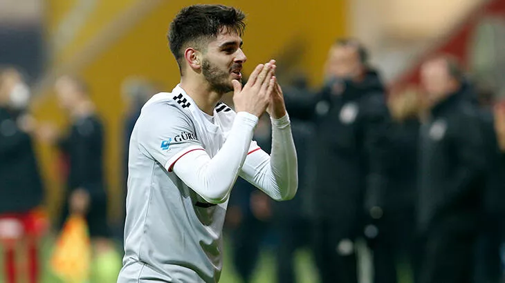 Beşiktaş'ta Ajdin Hasic ile yollar ayrılıyor! İşte yeni adresi