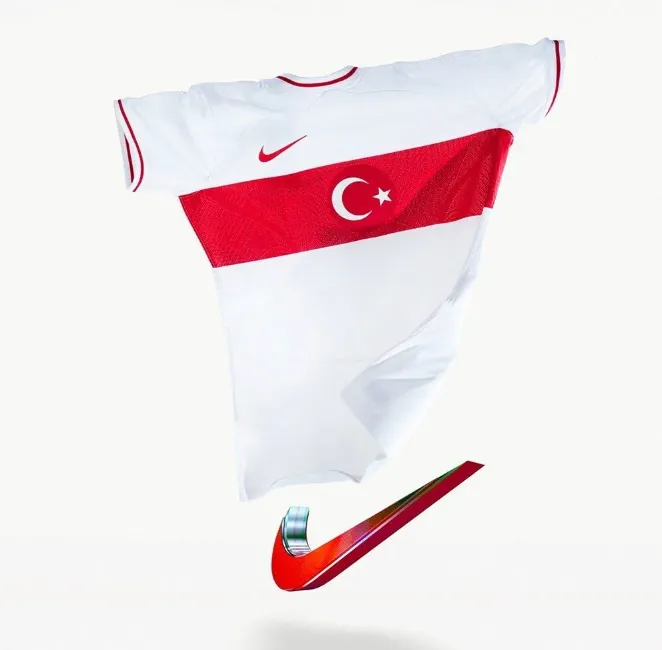 A Milli takımın yeni formaları tanıtıldı: İşte fiyatı...
