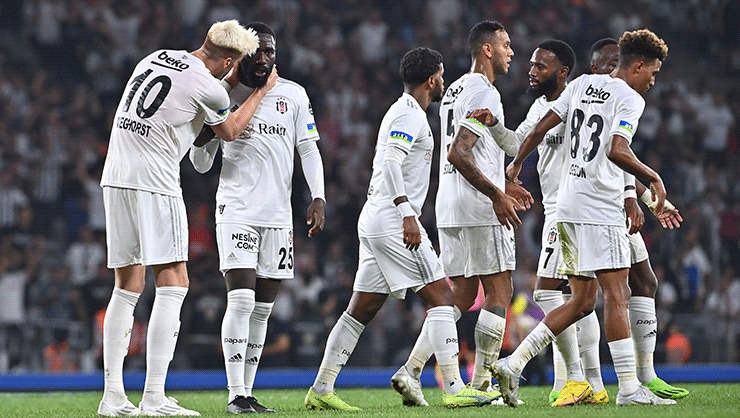 Necati Ateş'ten Beşiktaşlı futbolcuya: Sahada yürüyecek hali yoktu