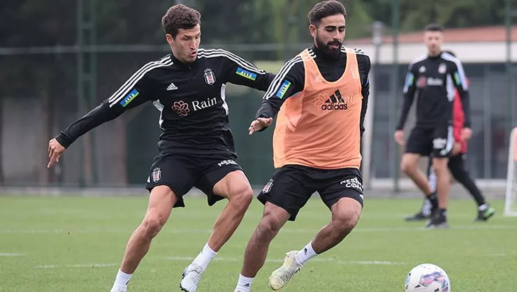 Beşiktaş'ta Salih Uçan göreve hazır