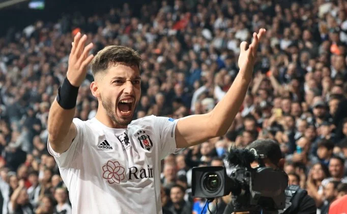 Beşiktaş'ta Tayyip Talha gelişmesi