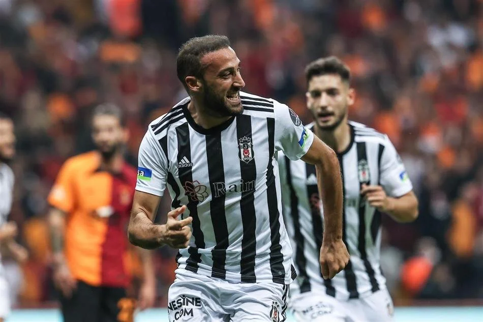 Cenk Tosun'dan flaş açıklamalar