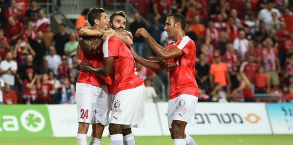 Beşiktaş'ın rakibi evinde kazandı