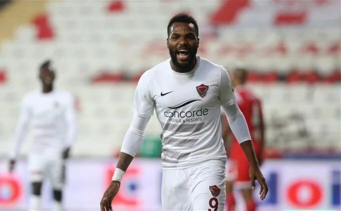 Beşiktaş'ta yeni hedef Boupendza!