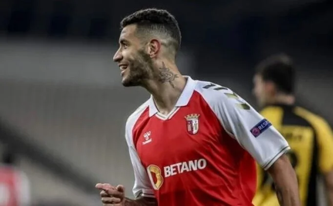 Braga yüksekten uçtu; Beşiktaş beklemeye aldı