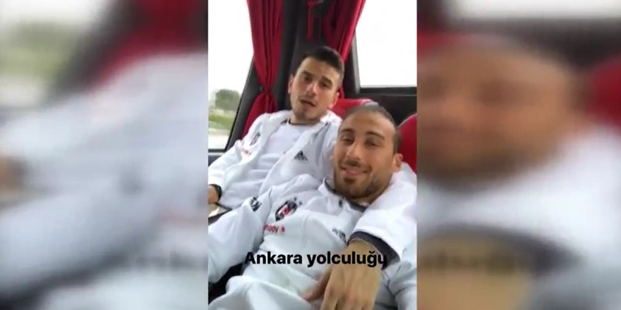 Cenk ve Oğuzhan'ın yolculuk şarkısı (VİDEO)