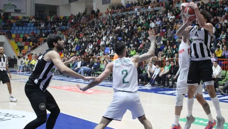 Konyaspor - Beşiktaş maç sonucu: 60-77