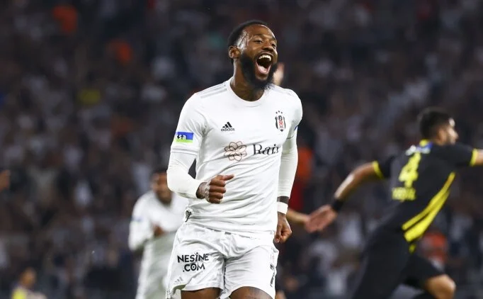 Kevin N'Koudou ile yeni sözleşme