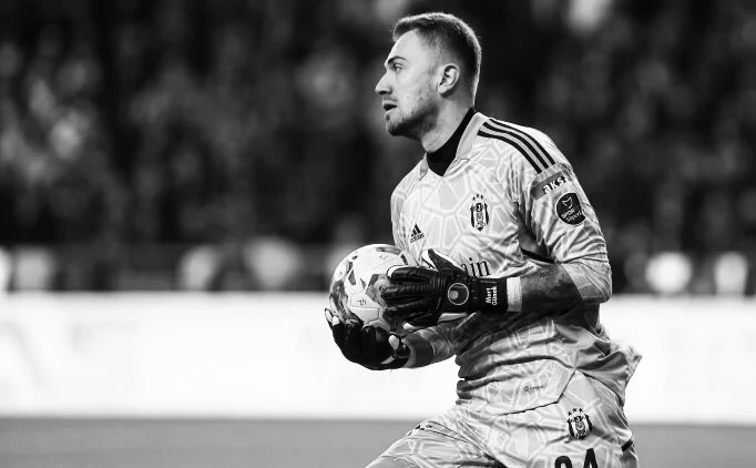 Beşiktaş'tan Mert Günok kararı