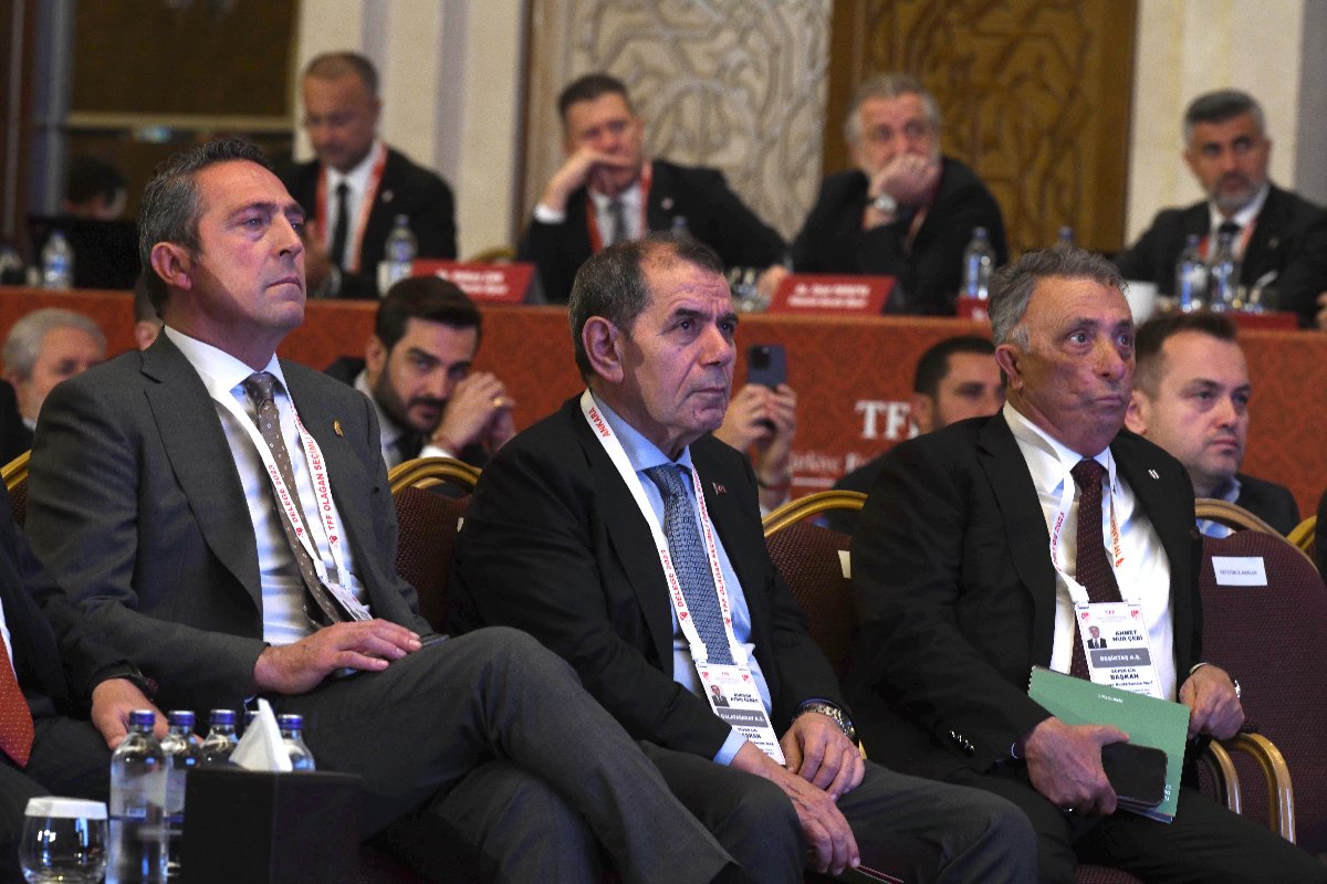 Ahmet Nur Çebi: "TFF Genel Kurulu'ndaki sözleri için Dursun Özbek'e muktup gönderdik"