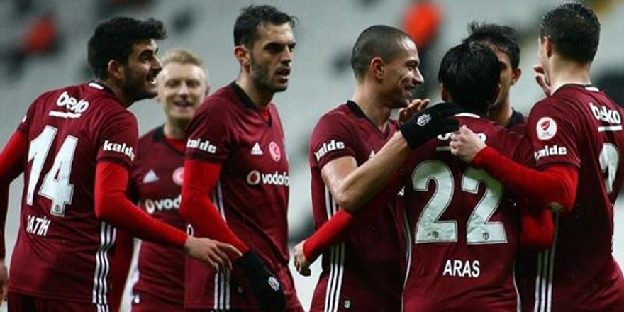 Aras, gol sevincini Instagram'dan paylaştı
