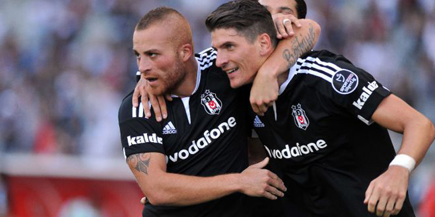 Gomez'e ayrı, Töre'ye ayrı !