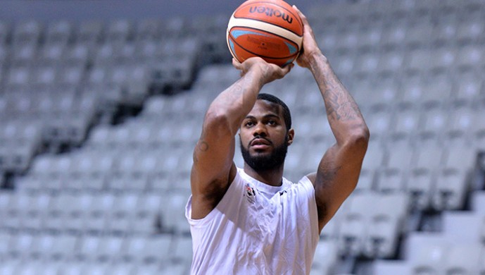 Beşiktaş Sompo Japan, Darüşşafaka'ya hazırlanıyor