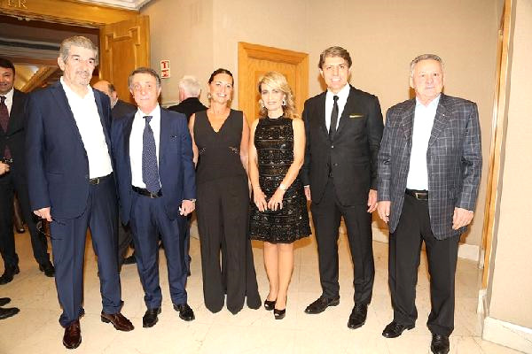 Beşiktaş yönetiminden İstanbulspor'a destek!