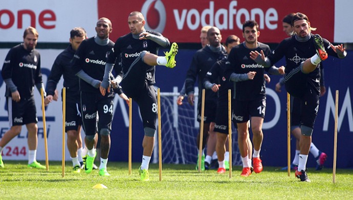 Beşiktaş'ta G.Birliği hazırlıkları sürüyor