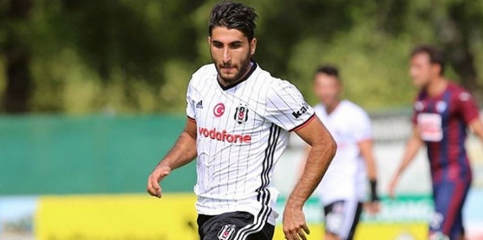 Aras Özbiliz sahaya çıkıyor