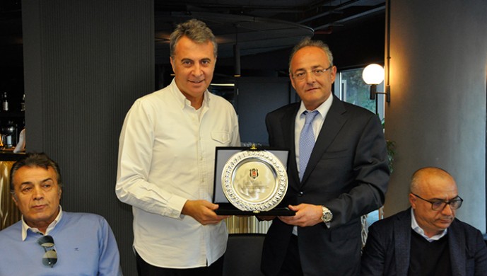 Beşiktaş yönetiminden G.Birliği'ne dostluk yemeği