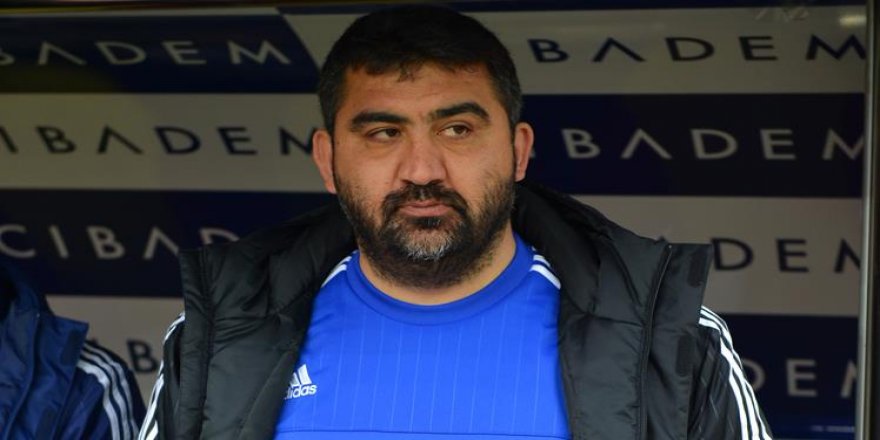 Ümit Özat'tan "kafa karıştıran" mesaj! Başakşehir'le maçı olmasına rağmen... (VİDEO)
