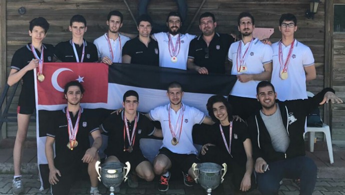 Beşiktaş'tan kürekte 2 şampiyonluk birden