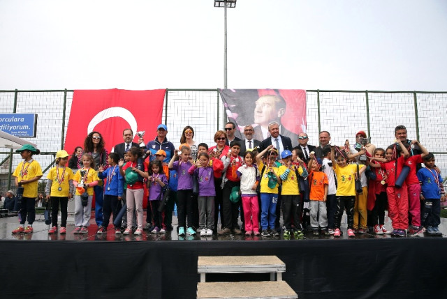 Beşiktaş Atletizm Şube Sorumlusu, Konak'taki törene katıldı