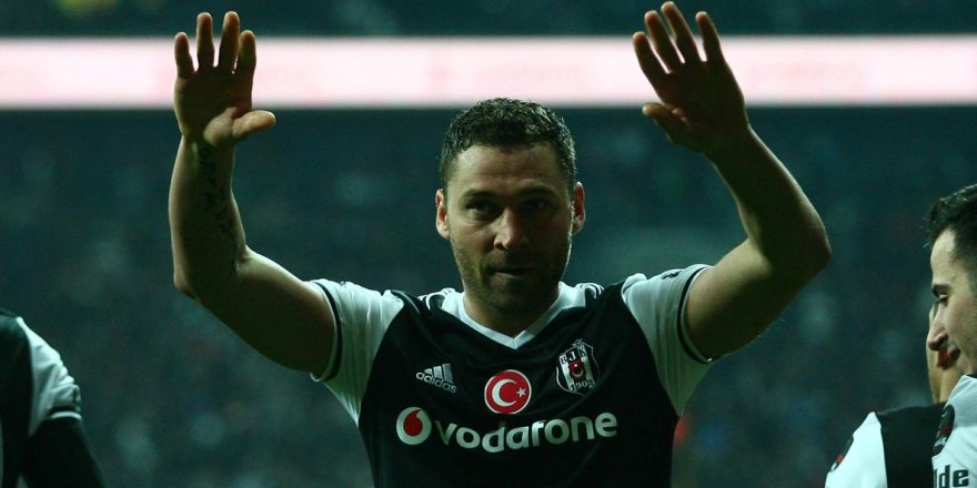 Tosic takım arkadaşları dışında en iyi 11'ini yazdı!