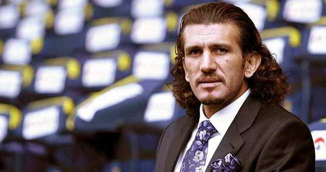 Rüştü Reçber: "Fenerbahçe bir adım önde"