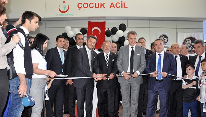 Açılışı Fikret Orman yaptı