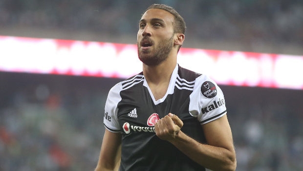 Cenk Tosun: "Eleştiriler beni hırslandırıyor!"