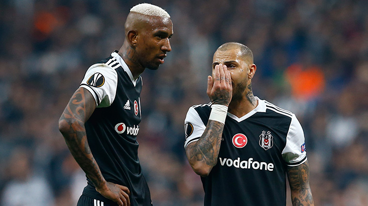 Quaresma ve Talisca ekrana çıkıyor!
