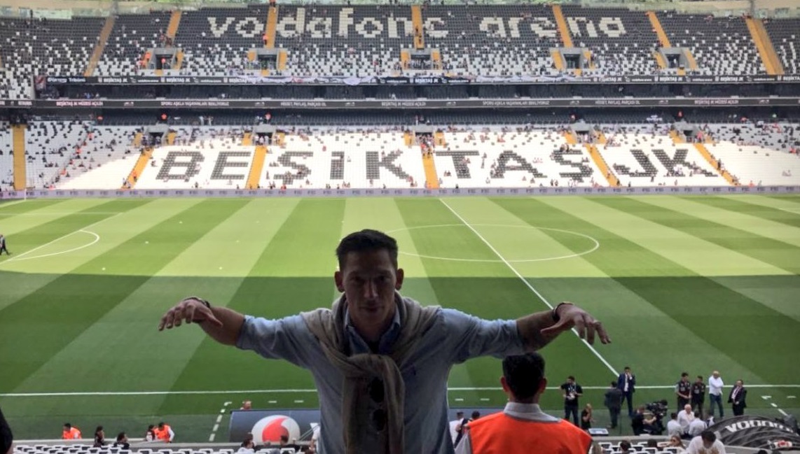 Holosko: "Beşiktaş ailesinin bir parçası olduğum için mutluyum"