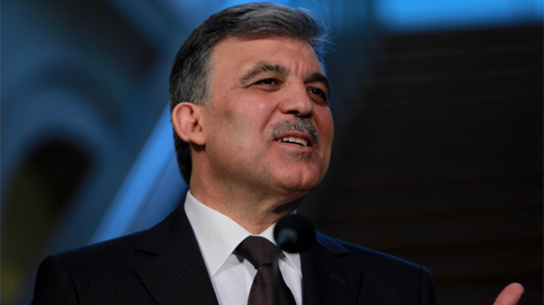 Abdullah Gül'den şampiyonluk yorumu: "Seneye de istiyoruz"