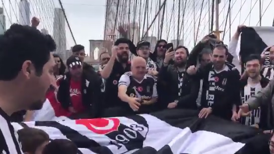 Amerika'da Beşiktaşlı taraftarlar şampiyonluğu kutladı