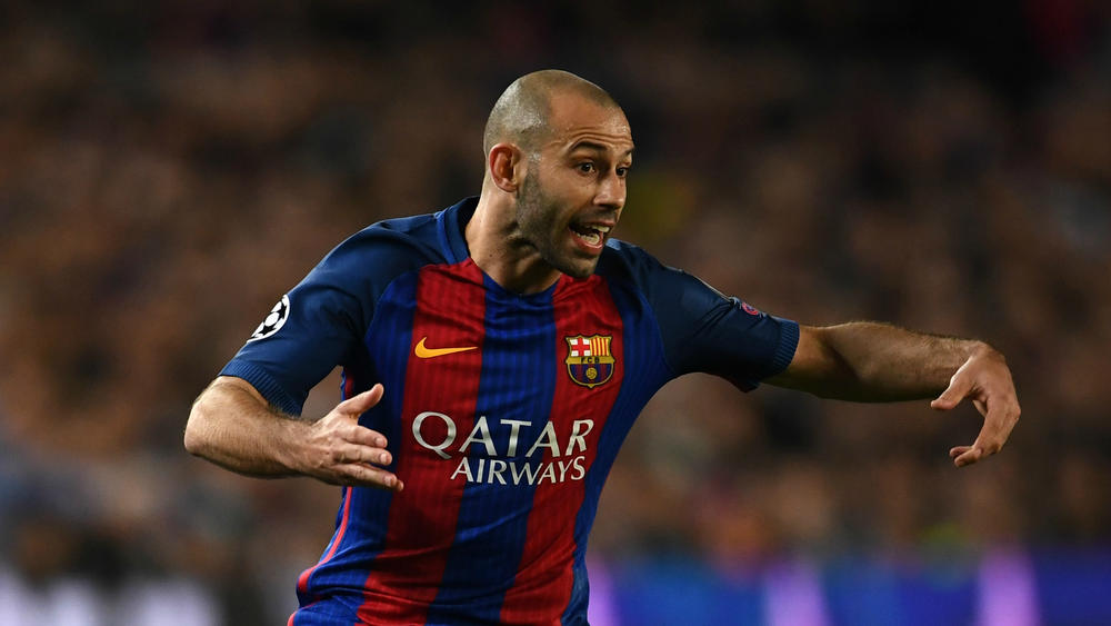 Beşiktaş çok büyük oynuyor! Stopere Mascherano...