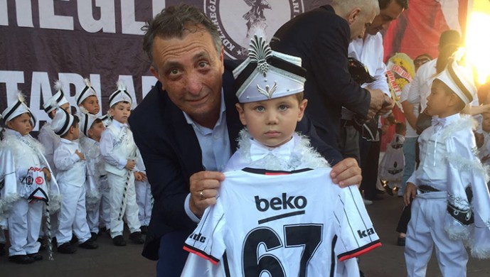 Ahmet Nur Çebi, Karadeniz Ereğlili Beşiktaşlılarla buluştu