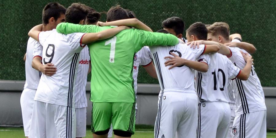 Karagümrük'ü 7-0 ve 4-0 ile yendik!