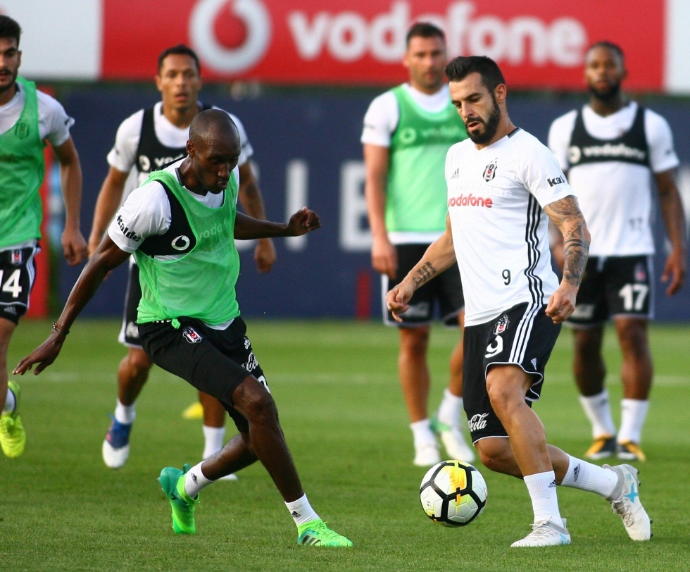 Beşiktaş, Bursaspor maçına "büyük toplarla" hazırlanıyor! - Görsel 3